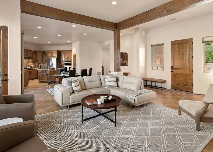 Your Personal Wellness Oasis With Red Rock Views, Private Sauna And Nearby Trails Holiday home *