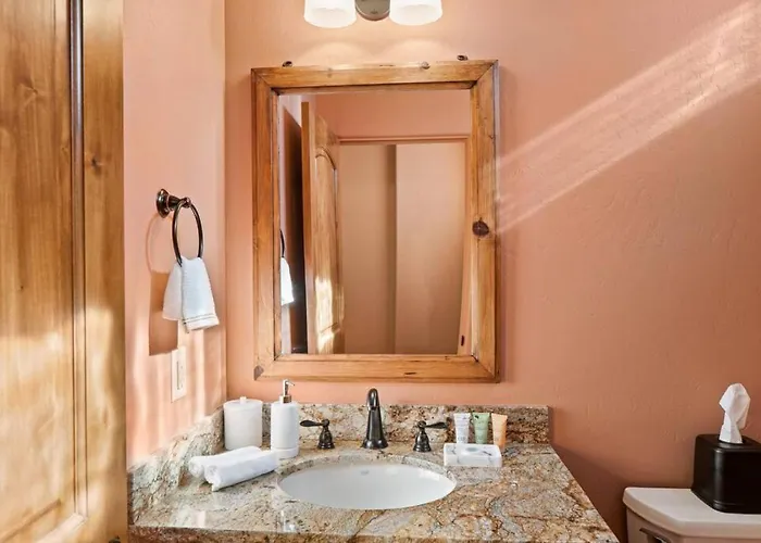 Your Personal Wellness Oasis With Red Rock Views, Private Sauna And Nearby Trails Holiday home *