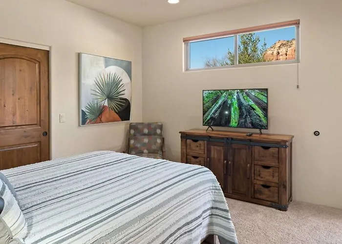 Your Personal Wellness Oasis With Red Rock Views, Private Sauna And Nearby Trails * Sedona