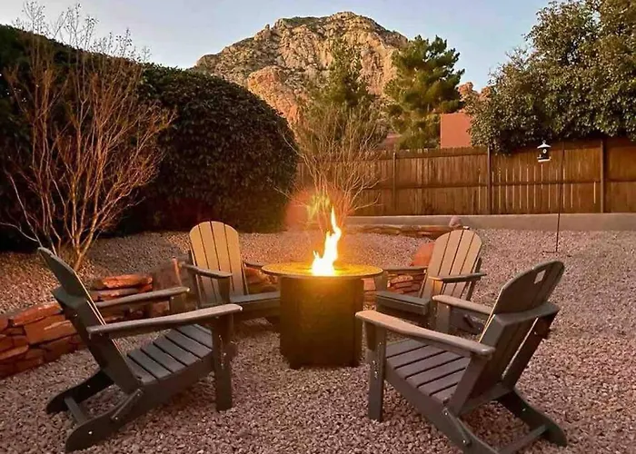 Your Personal Wellness Oasis With Red Rock Views, Private Sauna And Nearby Trails Holiday home
