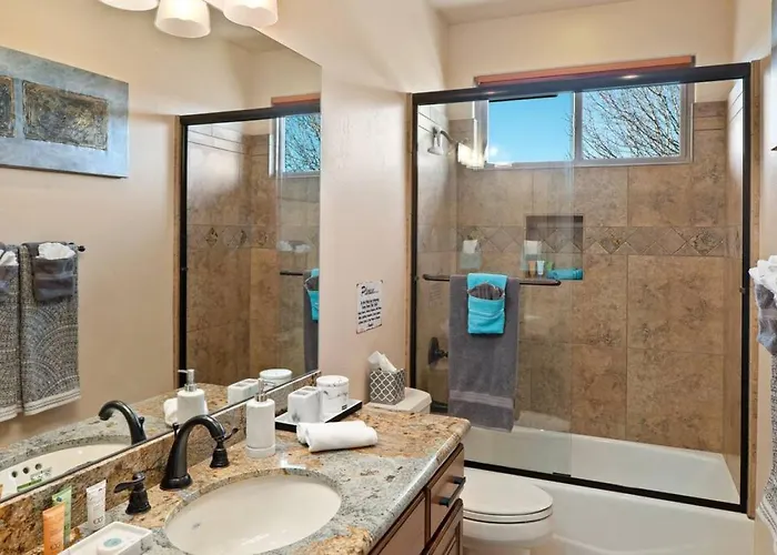 Your Personal Wellness Oasis With Red Rock Views, Private Sauna And Nearby Trails Holiday home